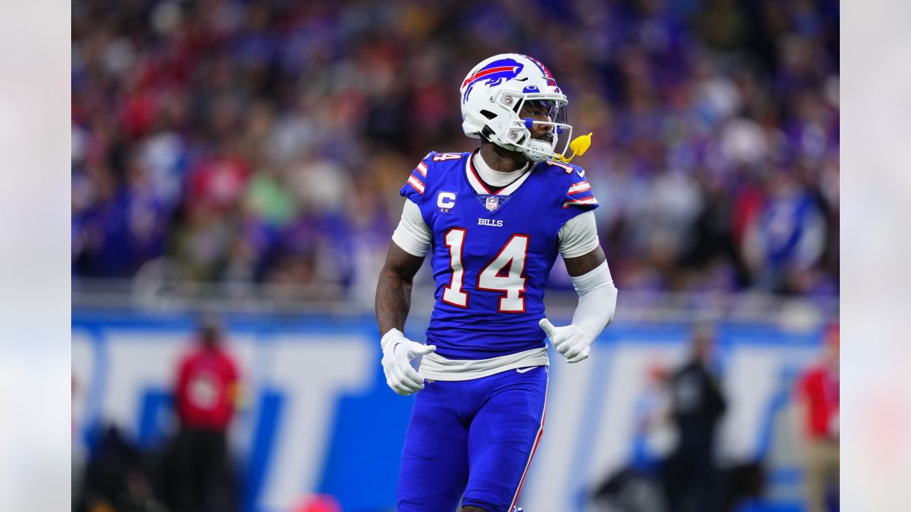 Photos: Week 10 - Browns vs. Bills Game Action