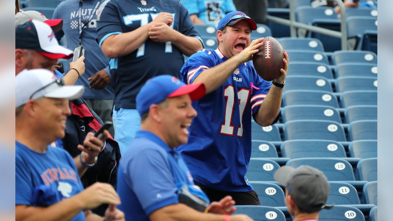 Bills fans invade Nashville, Nissan Stadium ahead of Bills-Titans game