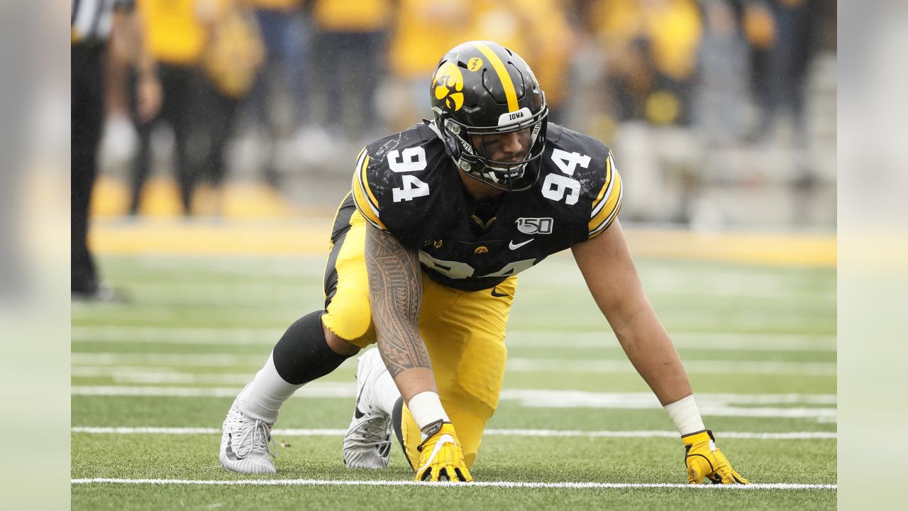 Iowa star A.J. Epenesa announces he's entering NFL Draft