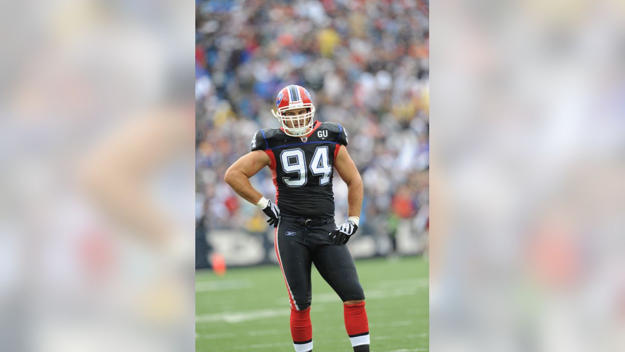 Bills Legends Lorenzo Alexander and Darryl Talley join “Captains Circle”  finale