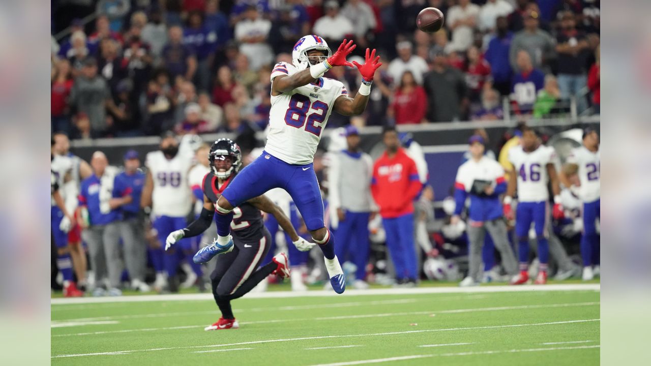 Bills Mafia reacts to Buffalo Bills signing WR Duke Williams to 53-man  roster 