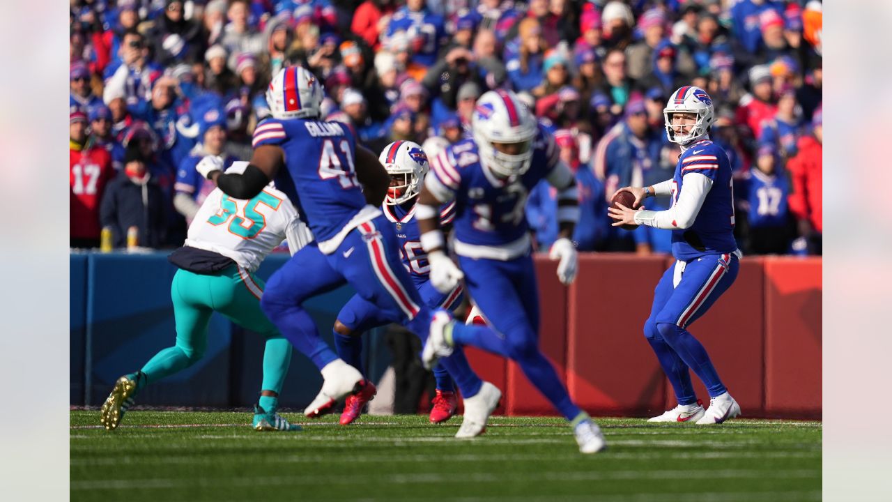 Dolphins vs Bills Prediction, Odds & Best Bets for AFC Wild Card Playoff  Game (Buffalo Cruises at Highmark Stadium)