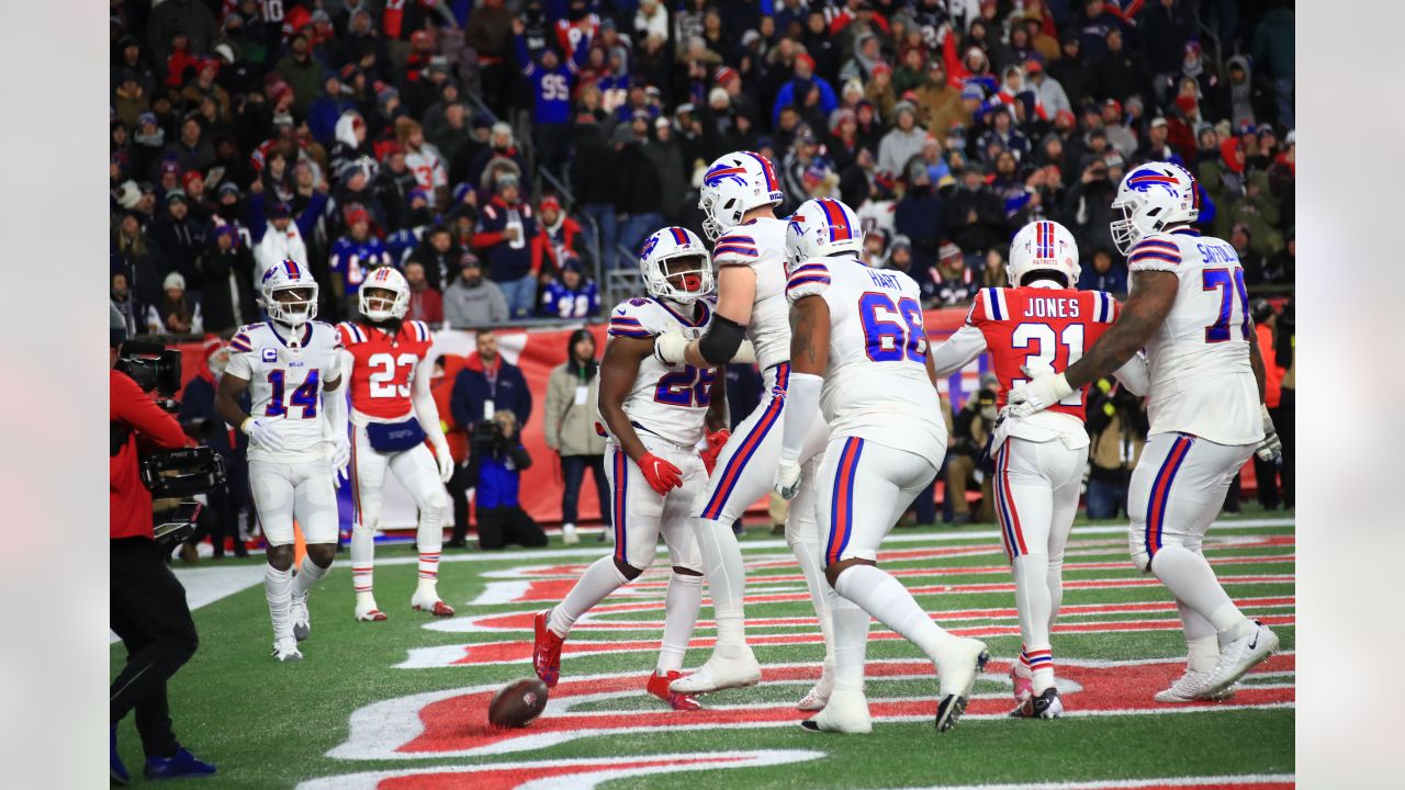 NFL Thursday Night Football: Buffalo Bills at New England Patriots (+4) -  GODZILLA WINS!