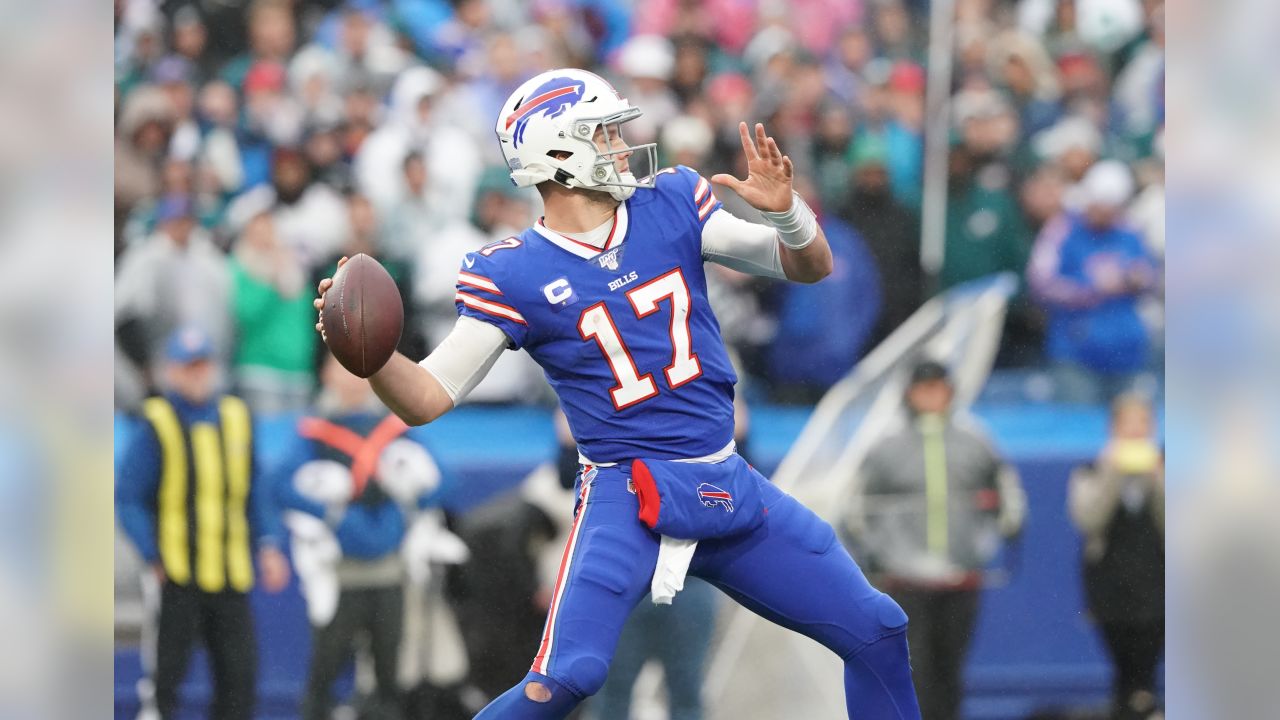 Buffalo Bills LOOK: Josh Allen Rocking Slick Blue Helmet Before