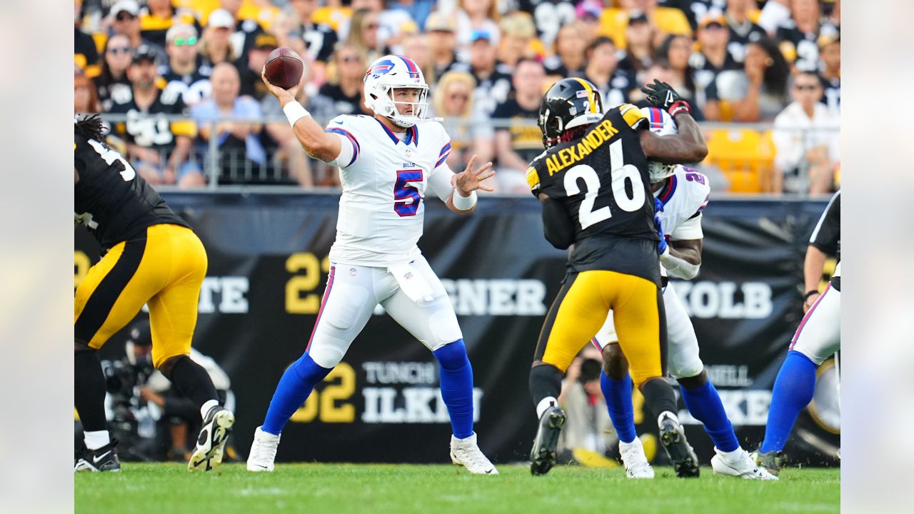 Game Frames, Bills vs. Steelers