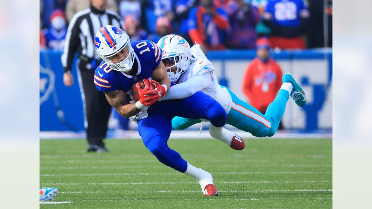 Dolphins vs Bills Prediction, Odds & Best Bets for AFC Wild Card Playoff  Game (Buffalo Cruises at Highmark Stadium)