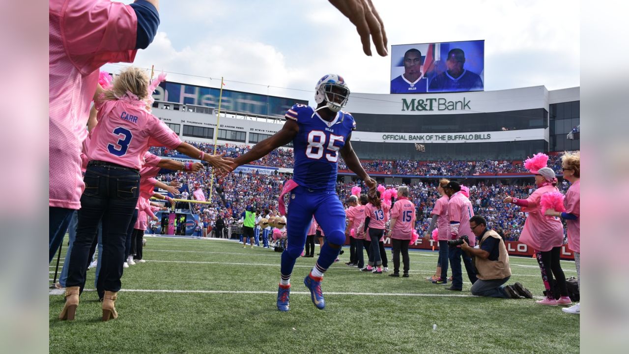 Buffalo Bills on Twitter: Fifty breast cancer survivors welcomed the Bills  onto the field today. Awesome. #Billieve  / X