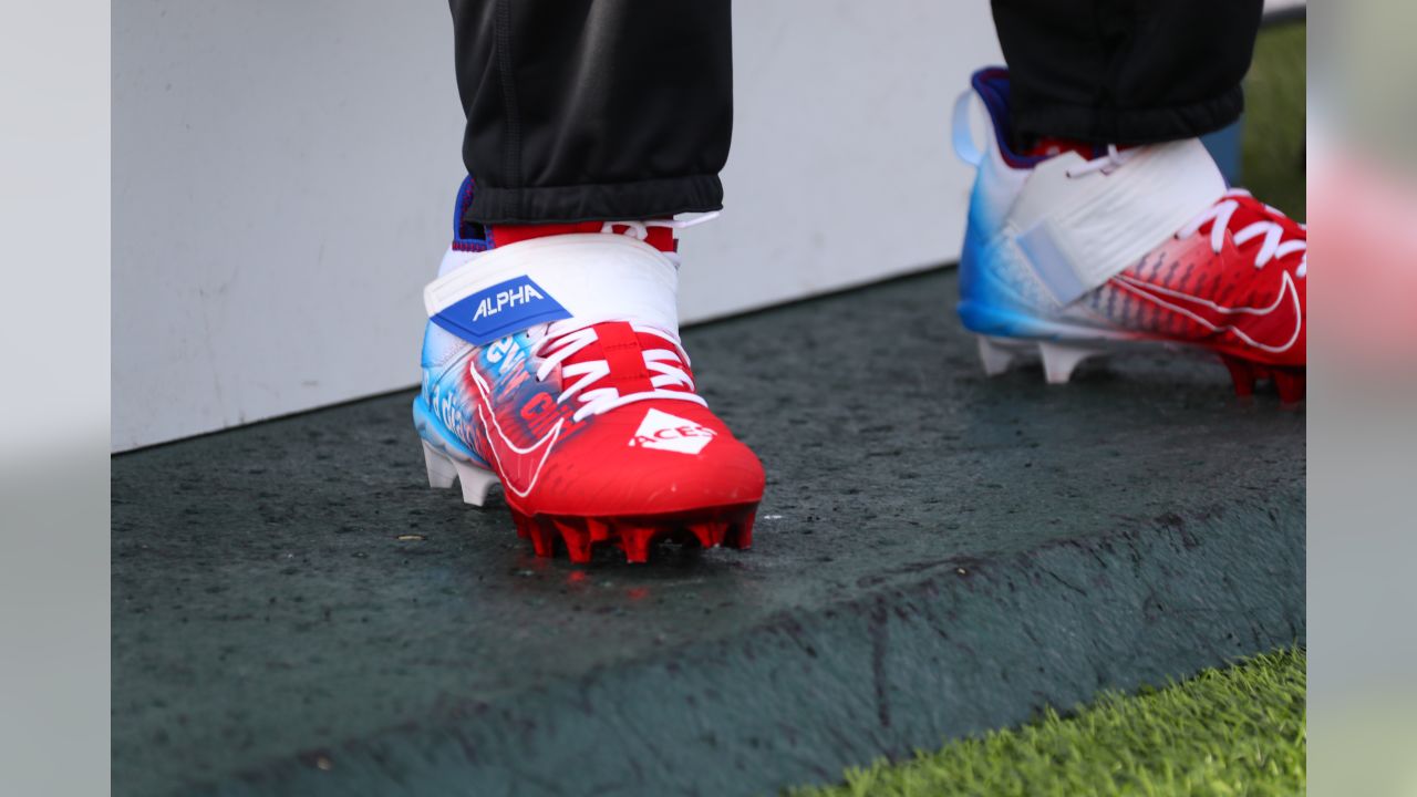 NFL on X: Josh Allen is supporting Oishei Children's Hospital for  #MyCauseMyCleats tonight. Allen's cleats are signed by kids in the  hospital, where a wing is named in honor of his late