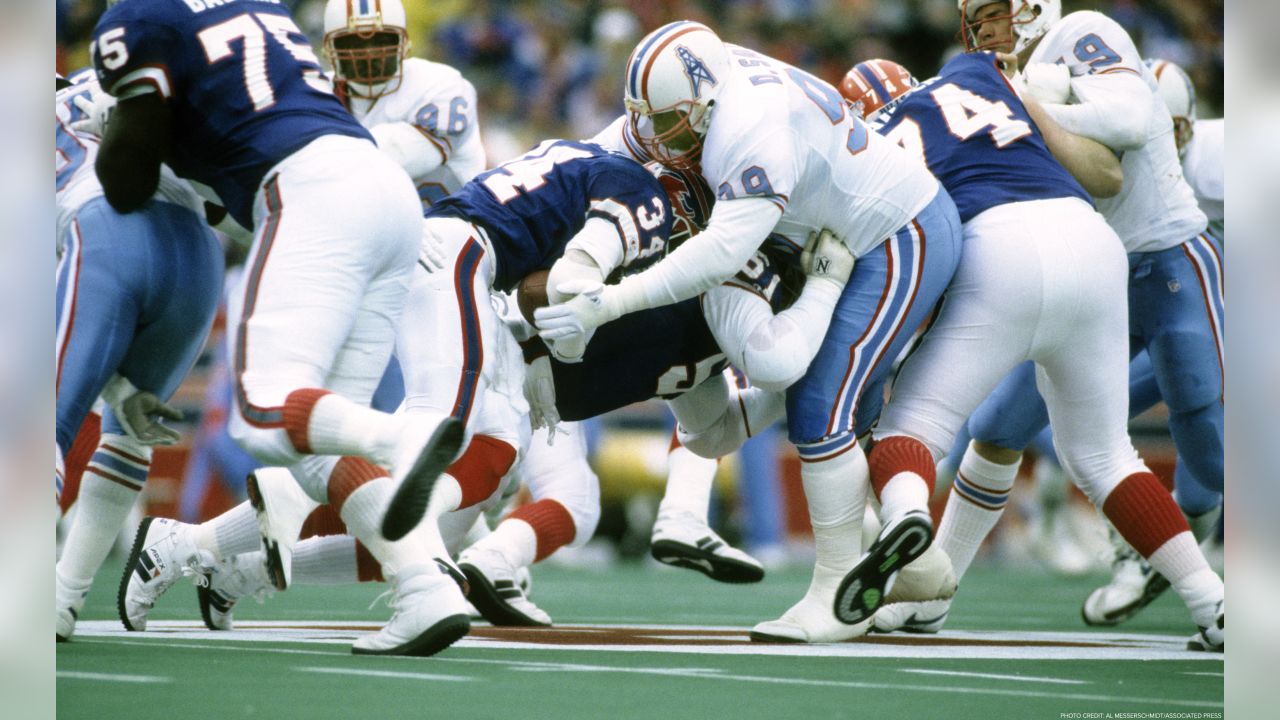 The Top 10 Individual Turnover-Forcing Seasons in NFL History - T8. Henry  Jones, Buffalo Bills (1992)