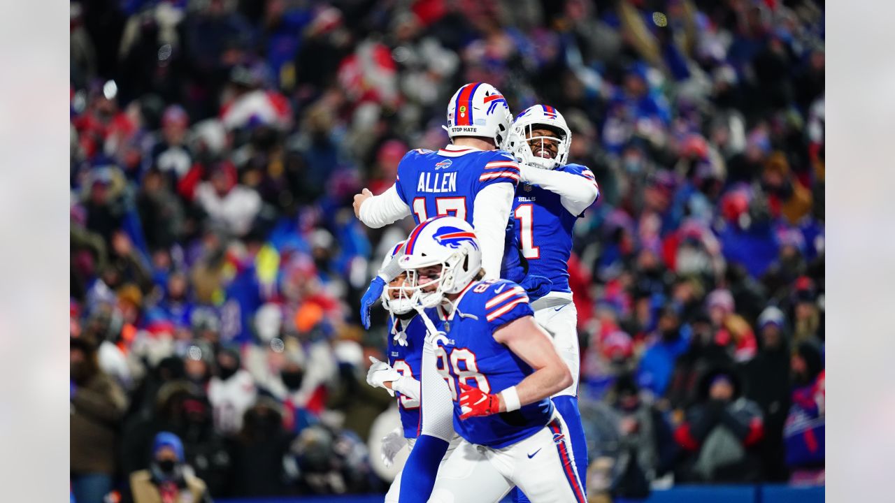 Patriots vs. Bills final score: New England bludgeoned by Buffalo, loses  47-17 in wild card round - Pats Pulpit