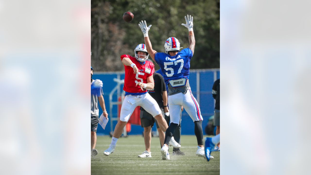 Josh Allen comes in defense of Stefon Diggs after Bills WR raises  uncertainty around his future - “I fu**ing love him”