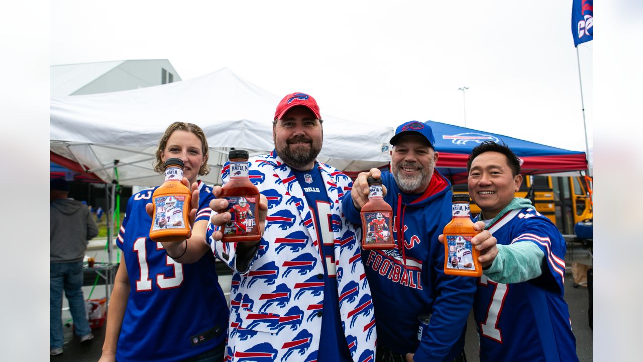 Josh Allen x Bills Mafia Tailgate Love BBQ Mild Hot Wegmans Exclusive Free  Gift!