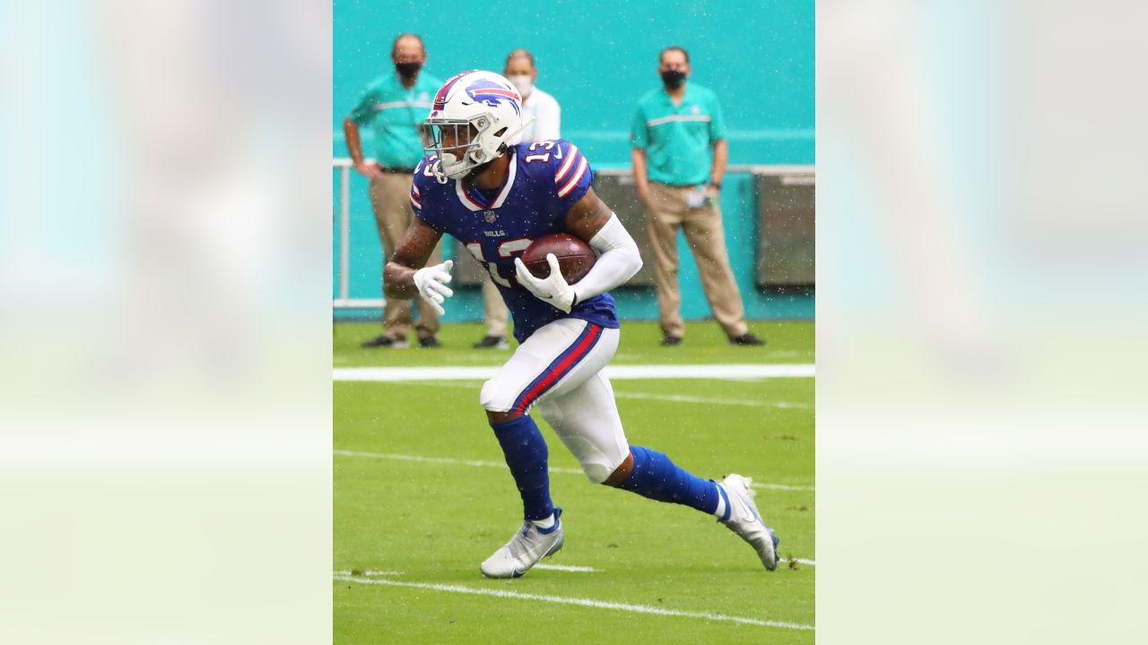 Buffalo Bills stifle Miami Dolphins offense, securing a 31-14 victory - BVM  Sports