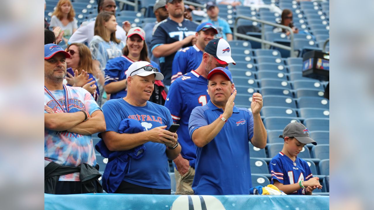 Houston brings in Bills fans — and seven times the supply of