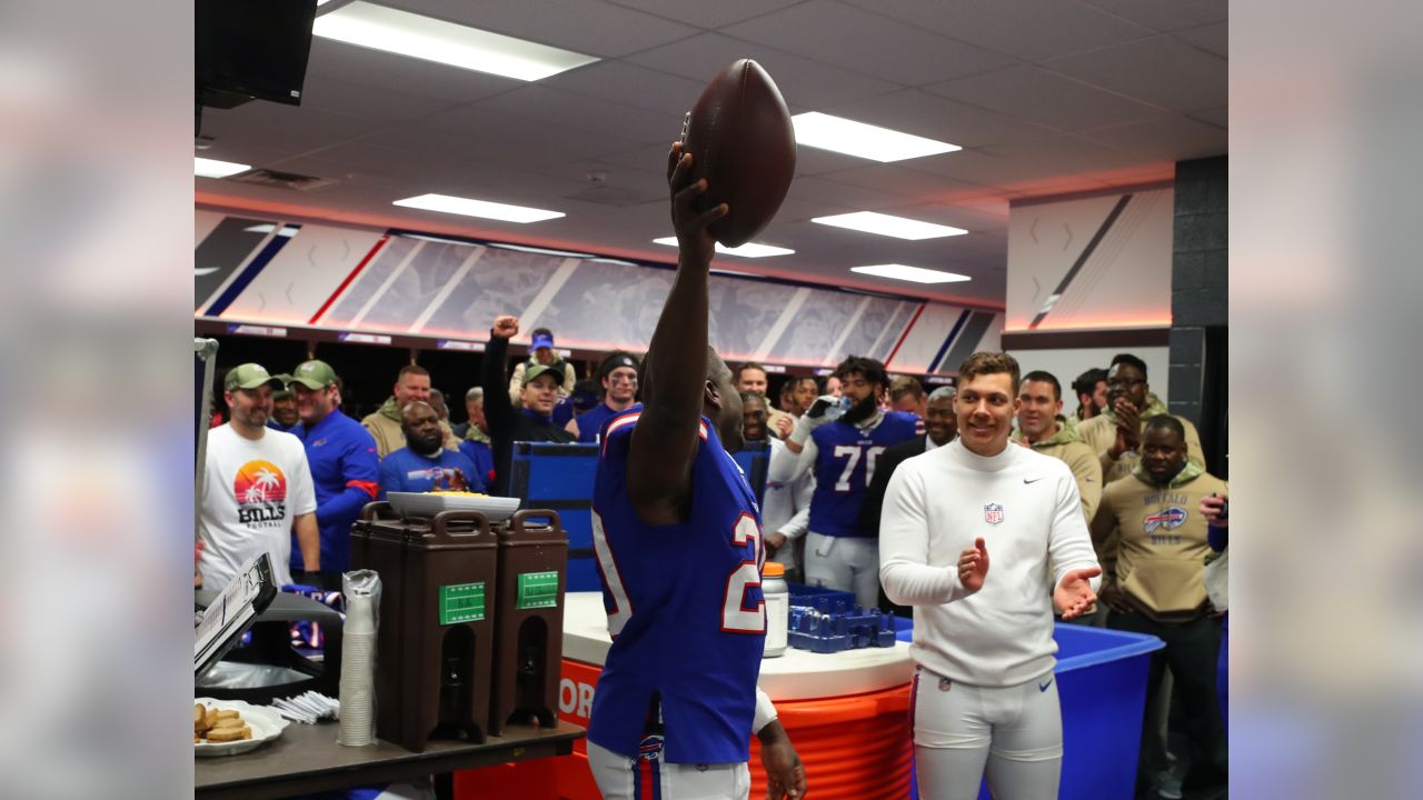 Gore makes history in Bills' 20-3 win