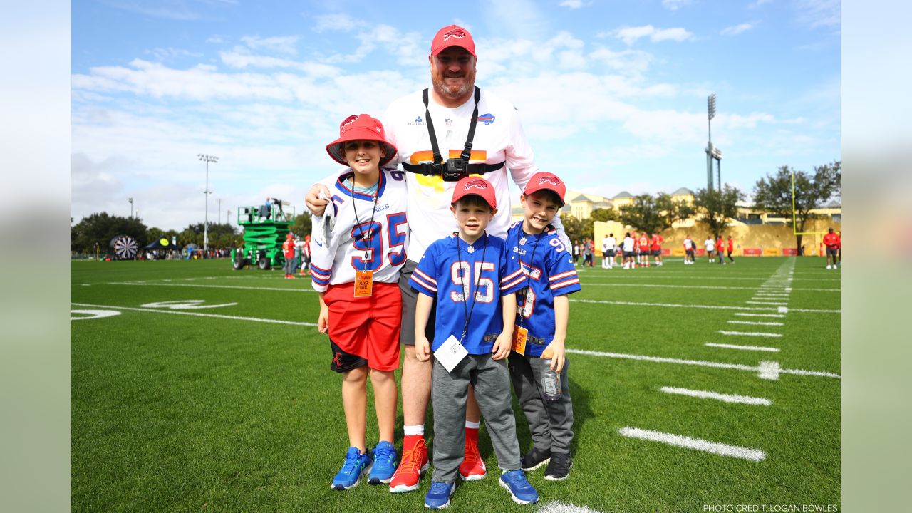 25 questions with Bills Legend Jim Kelly