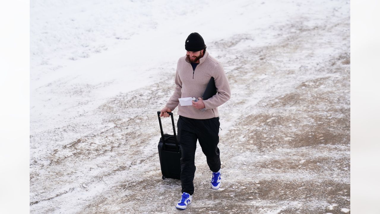 Inside stories of the Bills' travel through the snowstorm - Sports  Illustrated