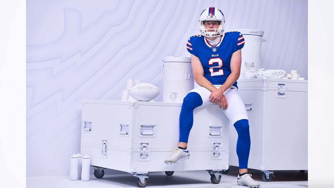 In the studio  Best photos from Bills veterans media day