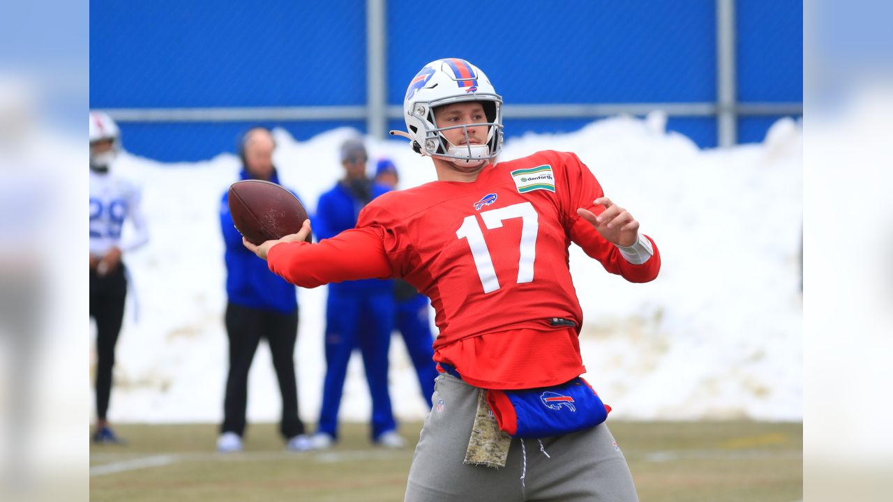 Quote Sheet  Bills putting in extra work ahead of Denver