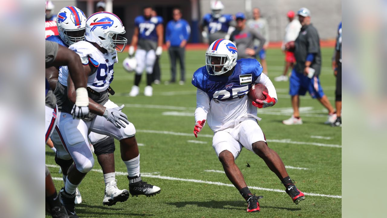 Buffalo Bills RB LeSean McCoy vows not to be distracted by