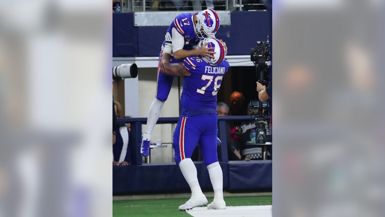 Buffalo Bills Cold Front Report - From youth football to the NFL. Devin  Singletary and Lamar Jackson swap jerseys. #BALvsBUF #billsmafia  #ColdFrontReport #DevinSingletary #LamarJackson