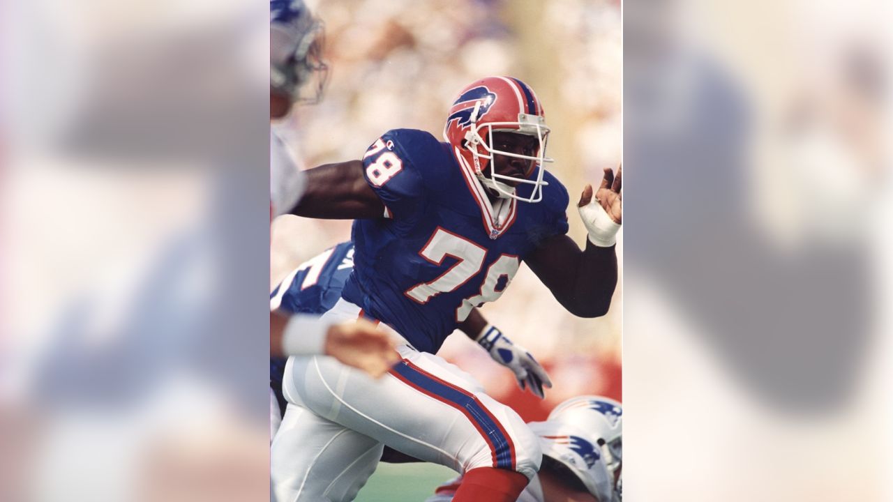 The 20 Best NFL Defensive Player Seasons in the Last 25 Years - 14. Bruce  Smith, Buffalo Bills (1996)