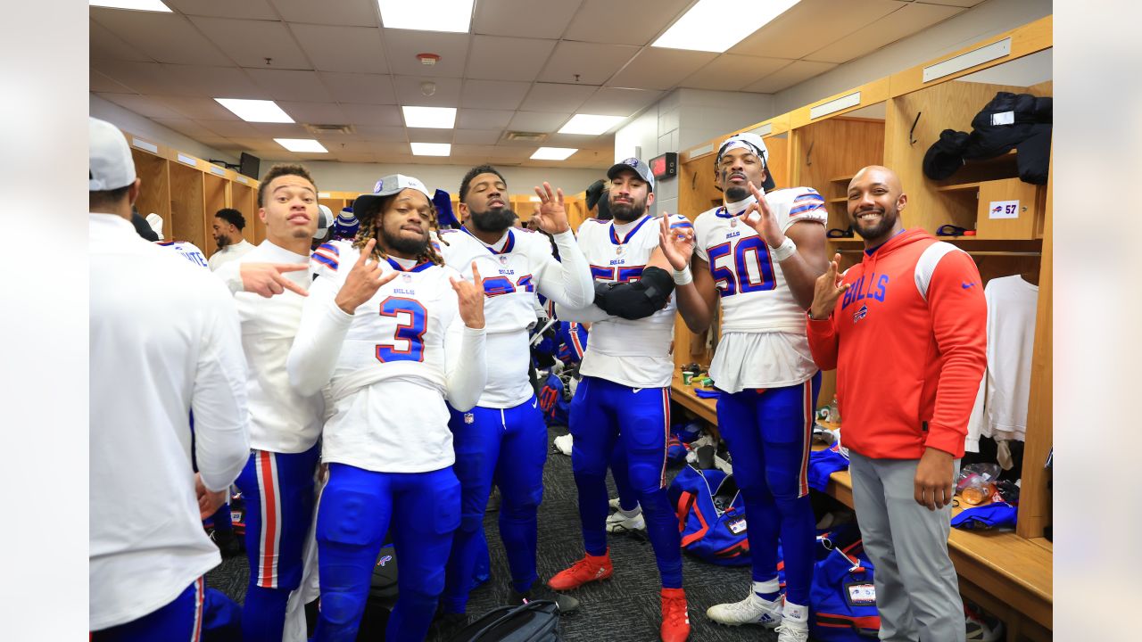 With Fish Squished, Bills Seek Division Title on Christmas Eve in Chicago -  Buffalo Fanatics Network