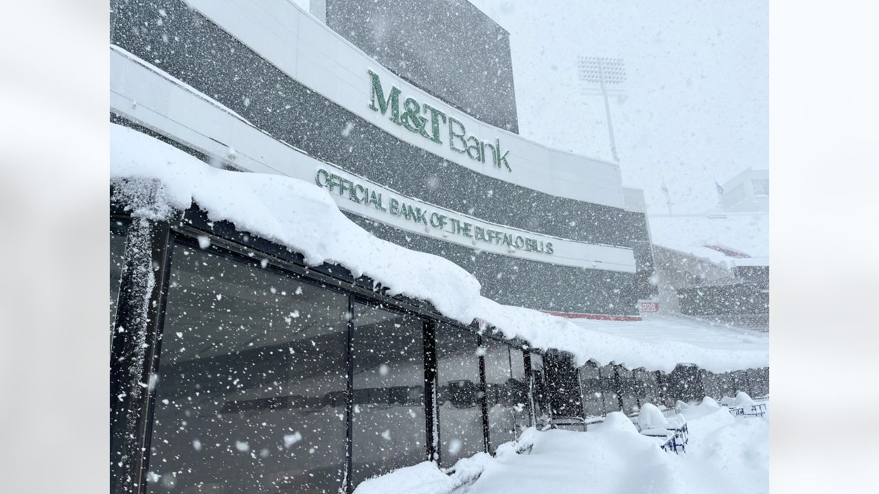 Browns vs. Bills Matchup in Detroit Sees 56K Tickets Sold in 48