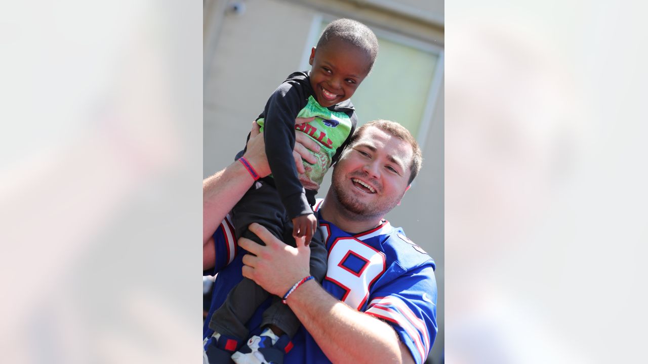 Harrison Phillips has been named Bills' Walter Payton Man of the Year