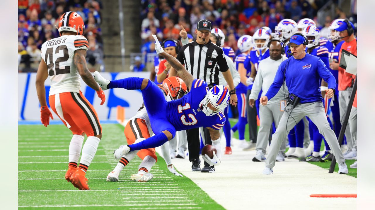 Game Frames, Best Bills game photos vs Browns