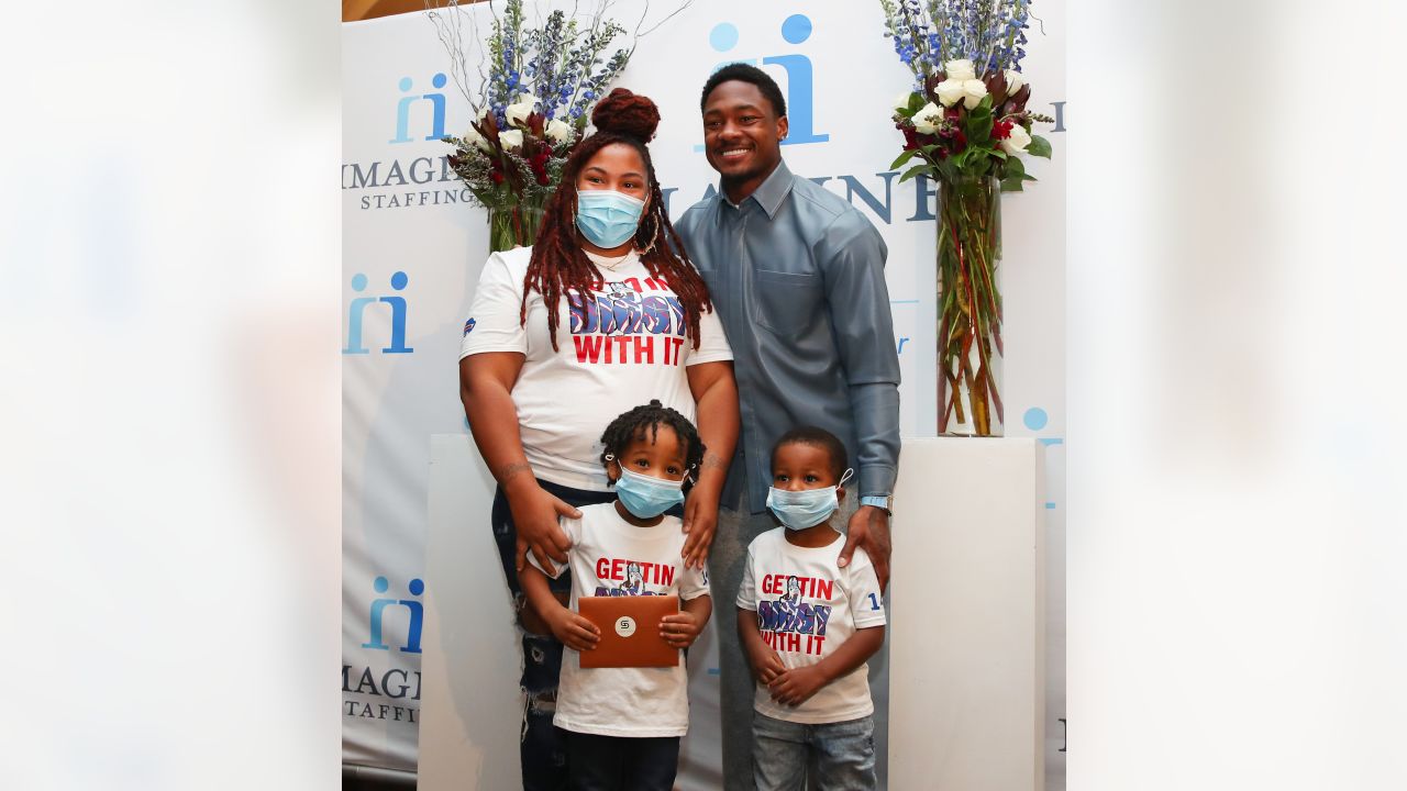 Buffalo Bills' Star Stefon Diggs Grants Child's Holiday Wish—'Oh