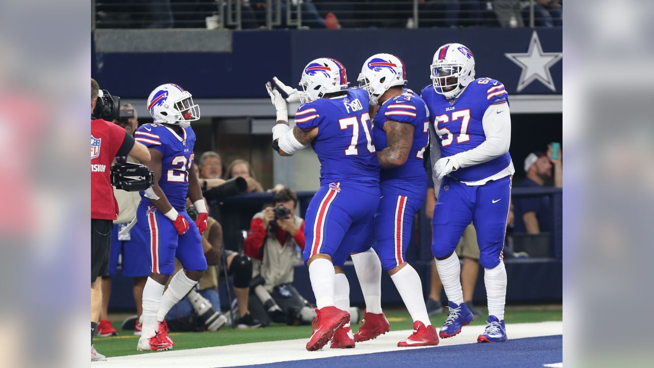 Buffalo Bills Cold Front Report - From youth football to the NFL. Devin  Singletary and Lamar Jackson swap jerseys. #BALvsBUF #billsmafia  #ColdFrontReport #DevinSingletary #LamarJackson