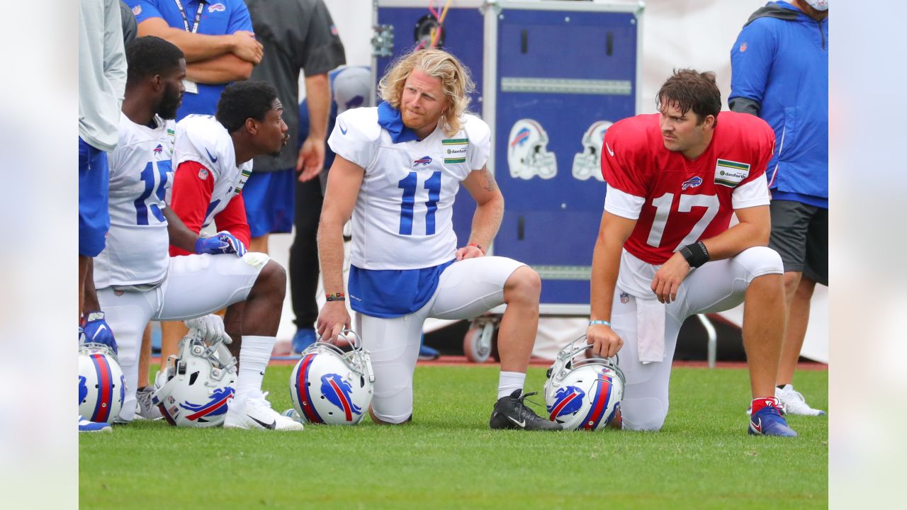 Josh Allen, Cole Beasley, Jerry Hughes and others reflect of the