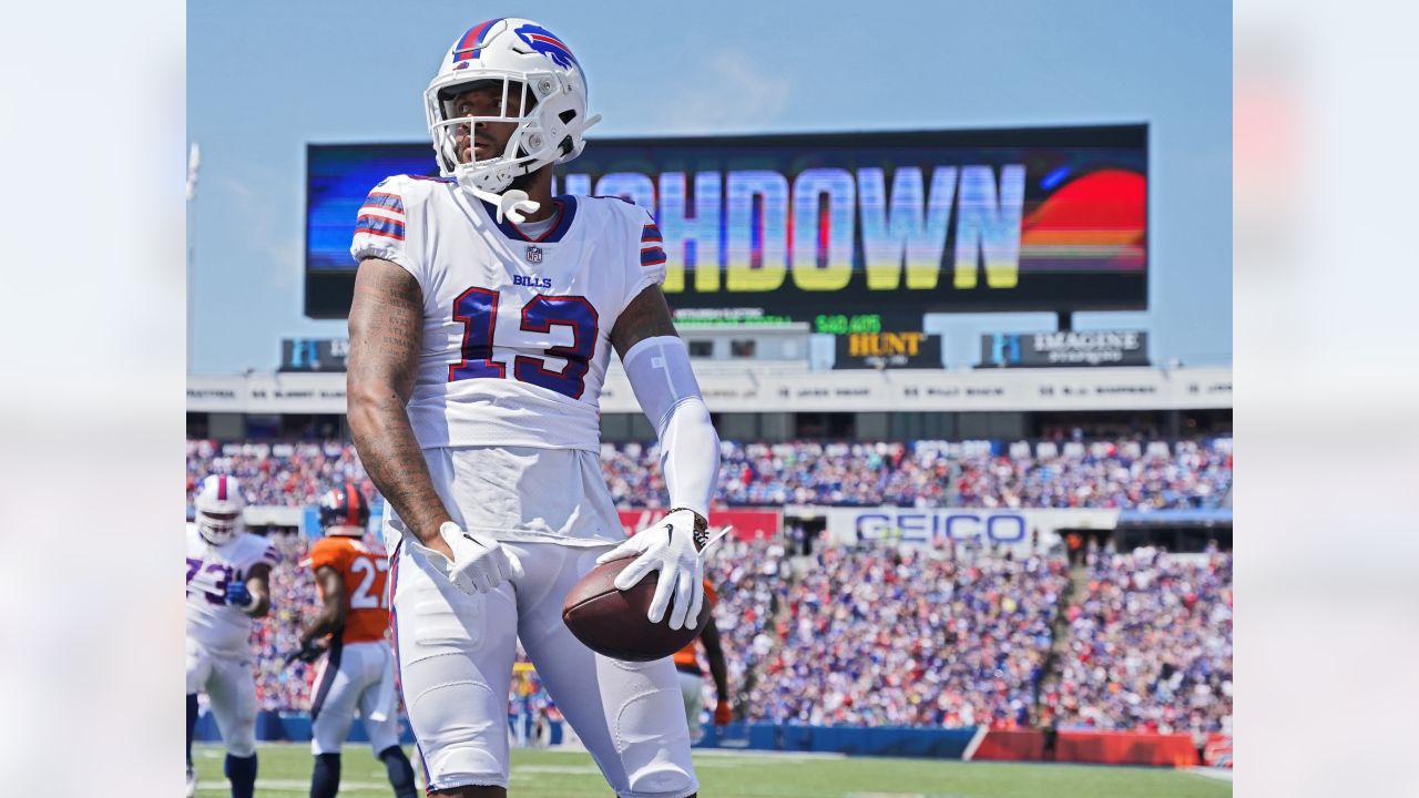 Photographers' choice  Best Bills Action Photos from 2022