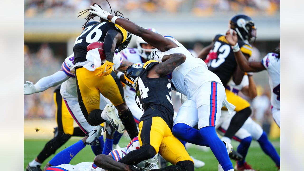 PHOTOS: Feature frames - Steelers at Bills