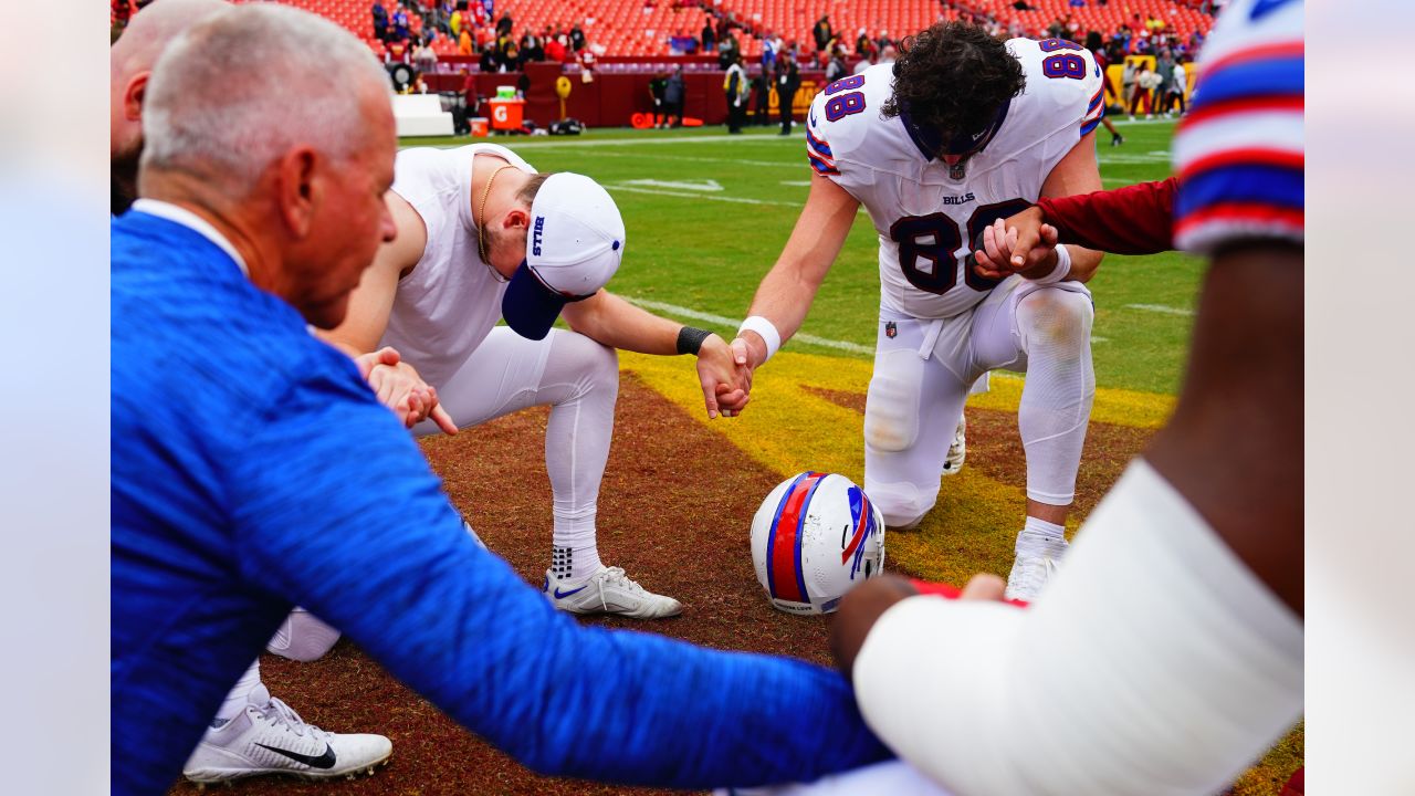 Vic Fangio vs. Josh Allen fascinating Dolphins-Bills Sunday storyline