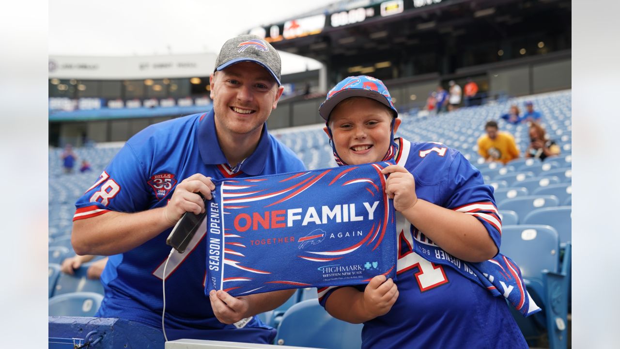 Members of Bills Mafia literally going the distance during these hard  times. : r/buffalobills