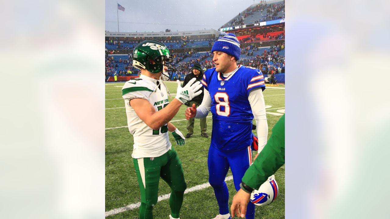 AFC-leading Bills overcome elements, beat White, Jets 20-12 – KGET 17