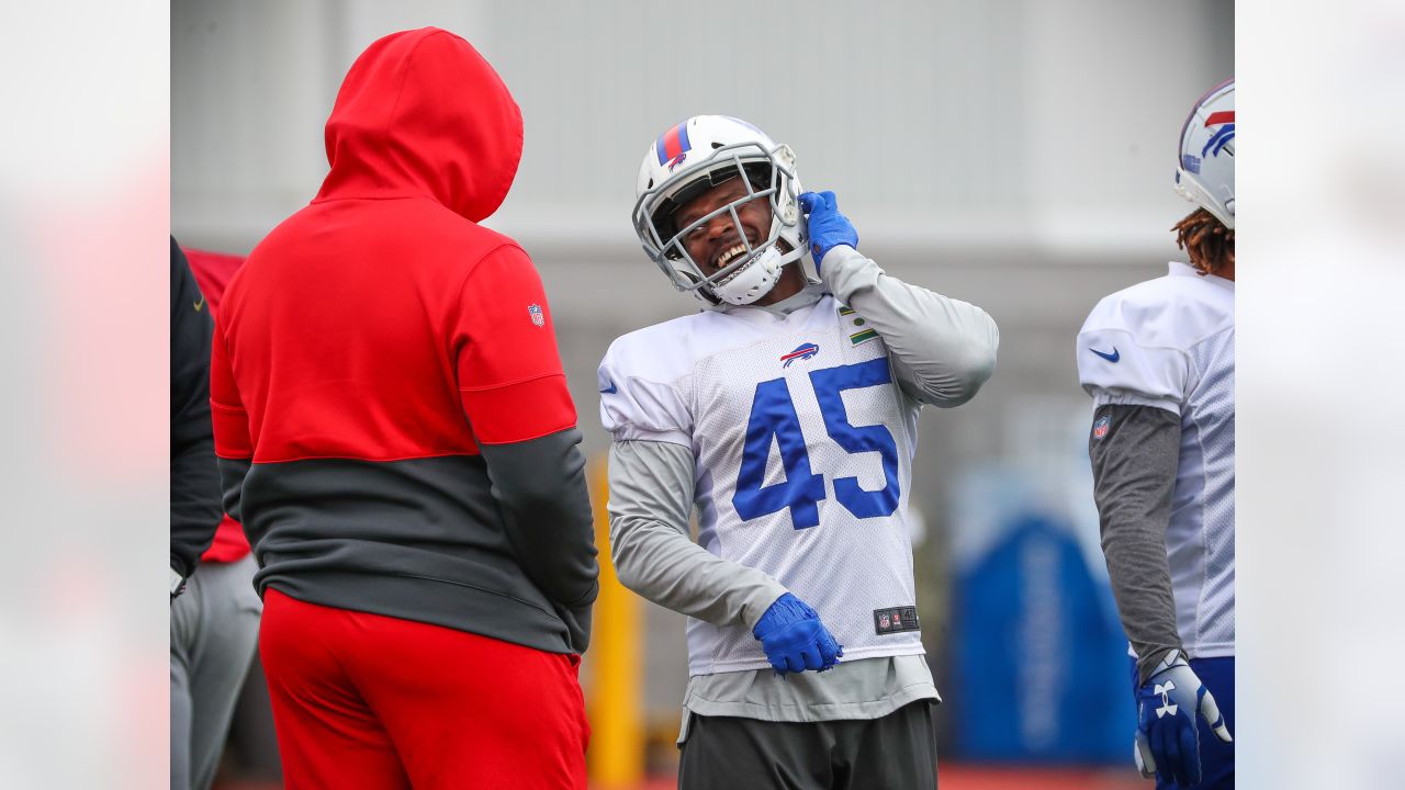 Josh Allen Wears Red Helmet At Practice For Bills Mafia! #Shorts 