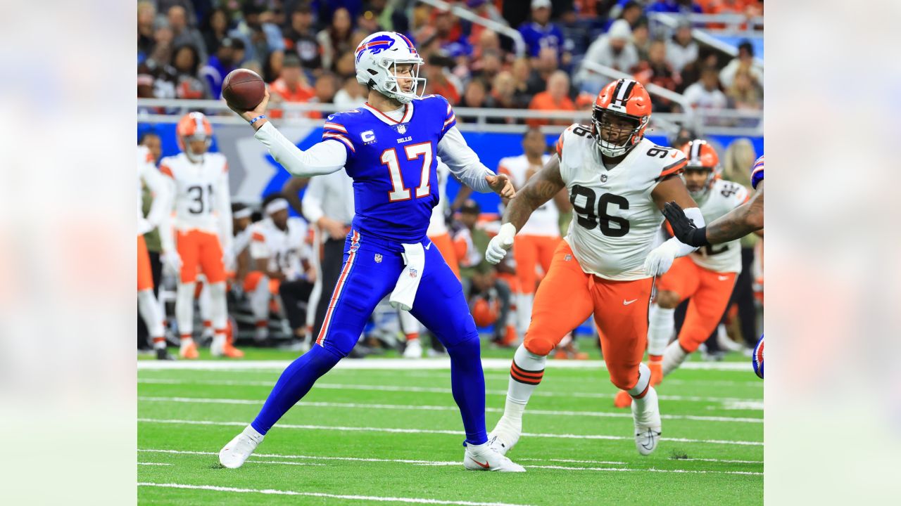 Game Frames, Best Bills game photos vs Browns