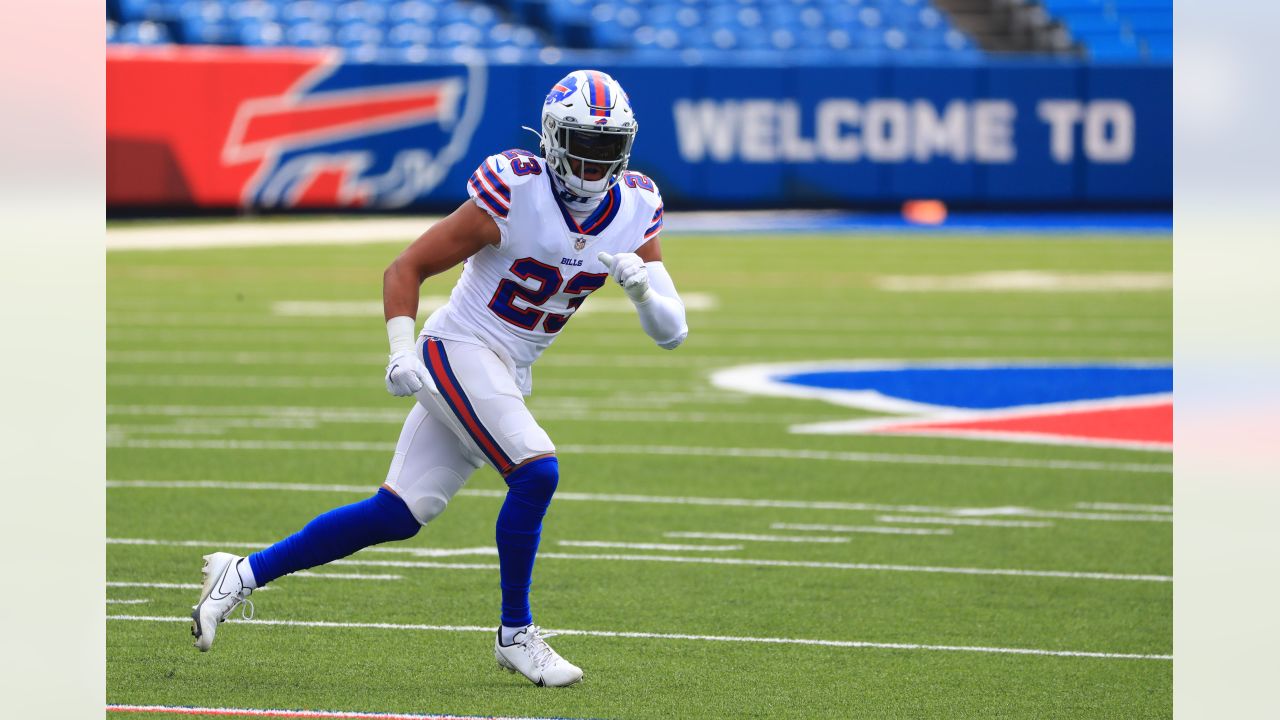 Buffalo Bills running back Devin Singletary (26) warms up before an NFL  football game against the Green Bay Packers, Sunday, Oct. 30, 2022, in  Buffalo, N.Y. (AP Photo/Rick Scuteri Stock Photo - Alamy