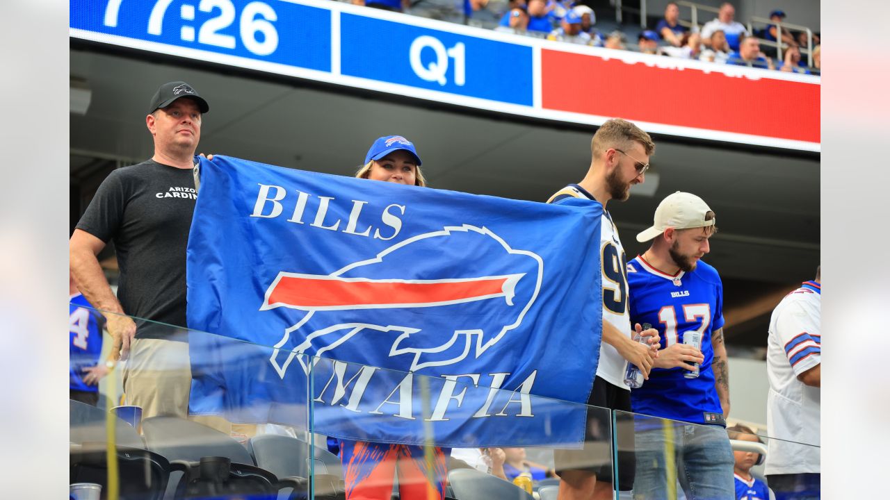 Buffalo Bills Vs. Los Angeles Rams. Fans Support On NFL Game. Silhouette Of  Supporters, Big Screen With Two Rivals In Background. Stock Photo, Picture  And Royalty Free Image. Image 153545493.