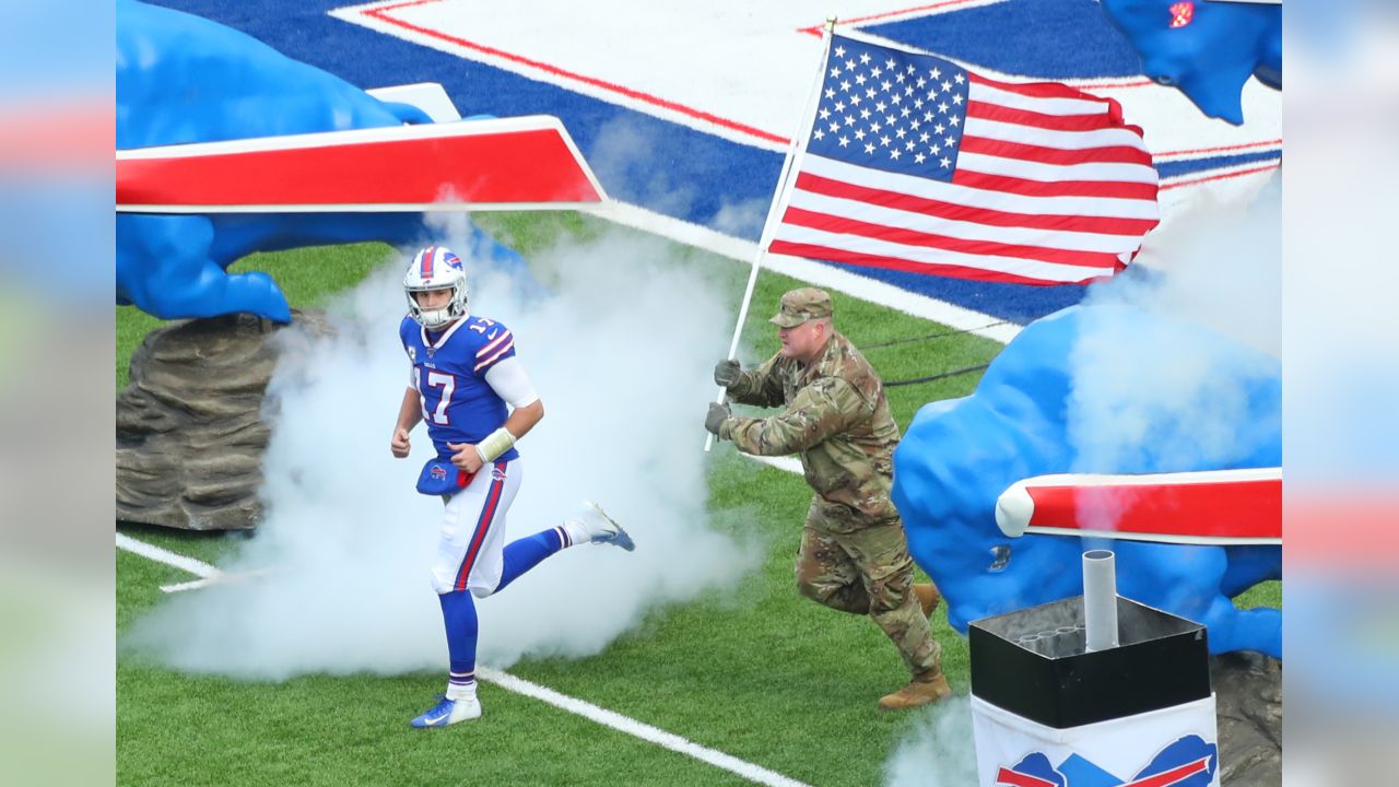 DVIDS - Images - 2019 Buffalo Bills Salute to Service Game: Pregame  Ceremony [Image 1 of 8]