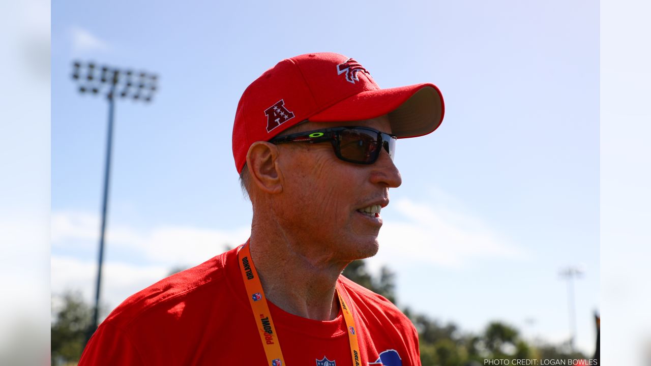 25 questions with Bills Legend Jim Kelly