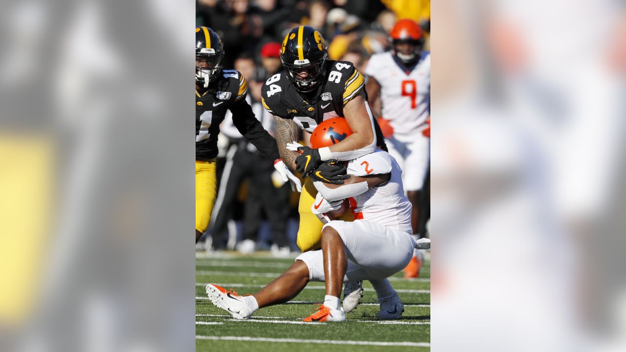 Buffalo Bills draft Iowa edge rusher A.J. Epenesa with No. 54 pick 