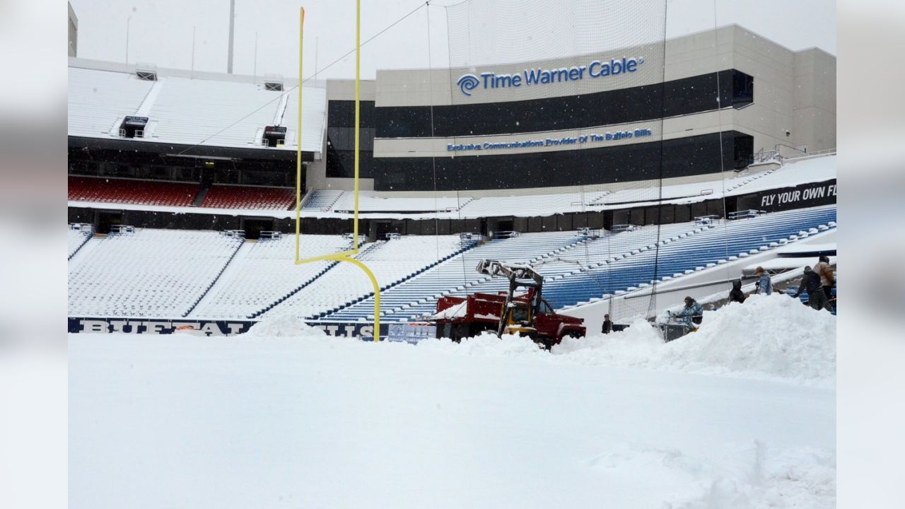 Bills Share Wild Photos From Stadium Amid Huge Snowstorm in Buffalo -  Sports Illustrated