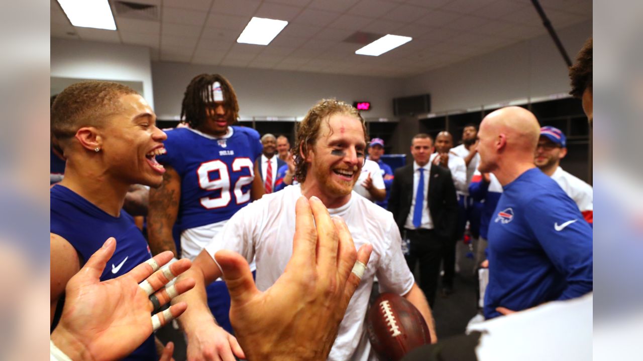 November 28th, 2019:.Buffalo Bills wide receiver Cole Beasley (10) catches  a pass for a touchdown during an NFL football game between the Buffalo Bills  and Dallas Cowboys at AT&T Stadium in Arlington