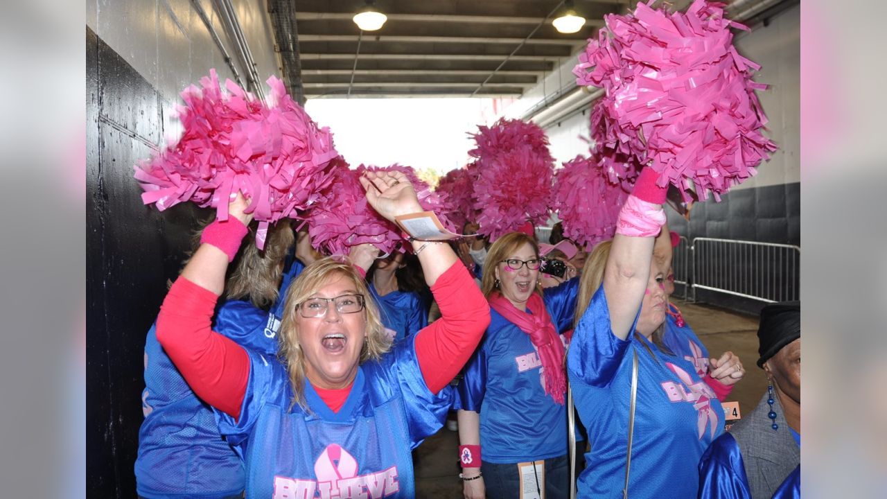 Pink Everywhere! Comicon Costumes, Football Gear And Milkshakes - People  All Over The Country Pinkify To Raise Awareness For Breast Cancer -  SurvivorNet