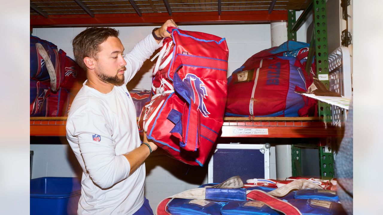 Jeff Mazurek, Bills' equipment staffers were unsung heroes during trying  2021 season