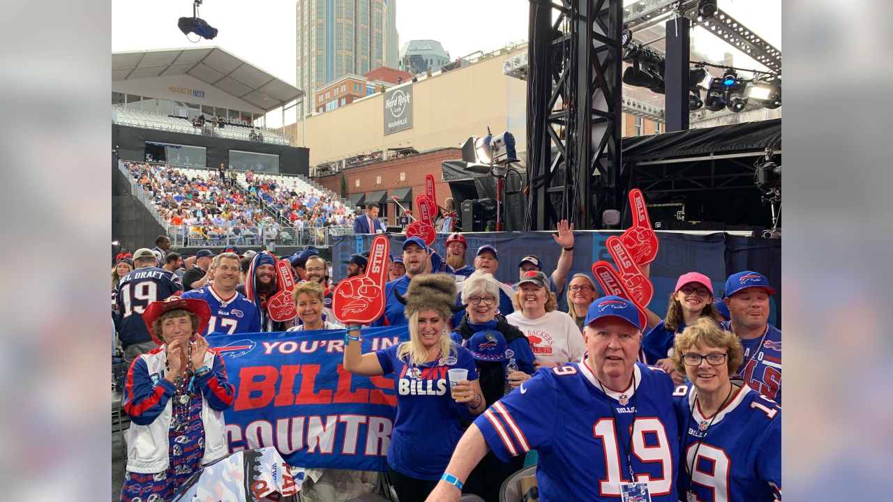 7 Wild Pictures Of Buffalo Bills Fans in Nashville